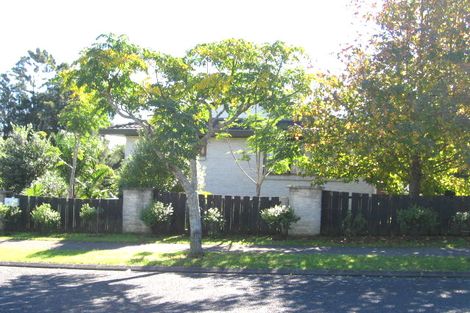 Photo of property in 42 Jandell Crescent, Bucklands Beach, Auckland, 2014