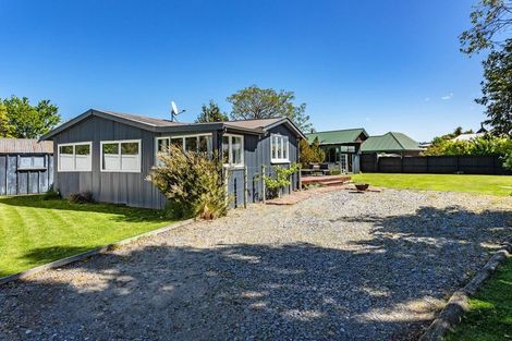 Photo of property in 16 Penfold Square, Leithfield, 7481