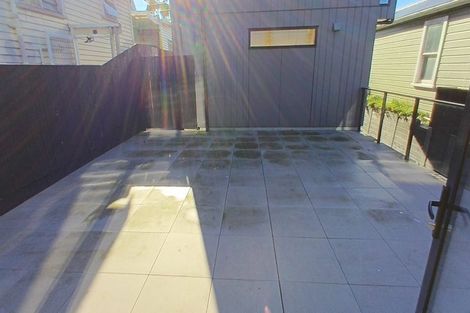 Photo of property in 59b Wellington Road, Kilbirnie, Wellington, 6022