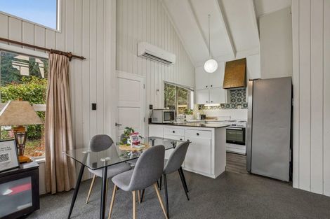 Photo of property in 21 Watts Road, Fernhill, Queenstown, 9300