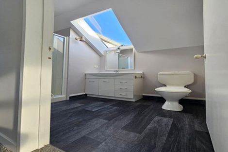 Photo of property in 5 Milburn Lane, Hillcrest, Hamilton, 3216