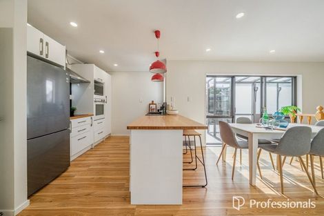 Photo of property in 276 Maungaraki Road, Maungaraki, Lower Hutt, 5010