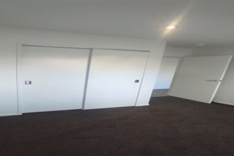 Photo of property in 13e/71 Spencer Road, Oteha, Auckland, 0632