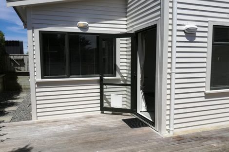 Photo of property in 40 Kaihuia Street, Northland, Wellington, 6012