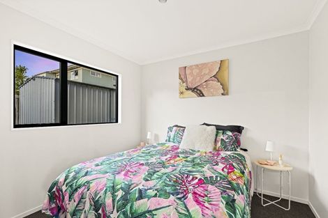 Photo of property in 56a Zita Maria Drive, Massey, Auckland, 0614