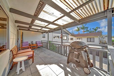 Photo of property in 10 Snowden Place, Opaheke, Papakura, 2113