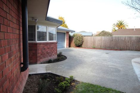 Photo of property in 9a Stewart Crescent, Hokowhitu, Palmerston North, 4410
