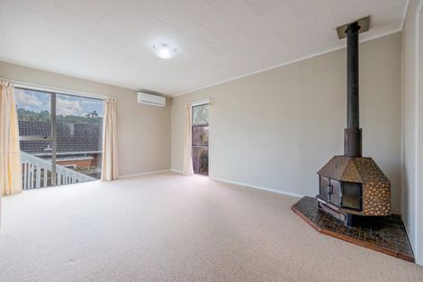 Photo of property in 92 Lynn Road, Bayview, Auckland, 0629