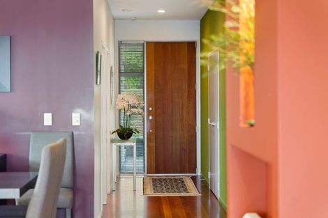 Photo of property in 110 Winara Avenue, Waikanae, 5036