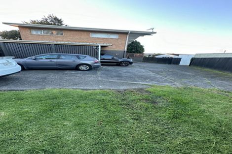 Photo of property in 6 Minton Place, Manurewa, Auckland, 2102
