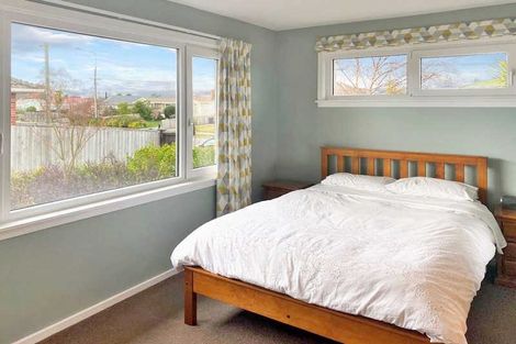 Photo of property in 92 Kendal Avenue, Burnside, Christchurch, 8053