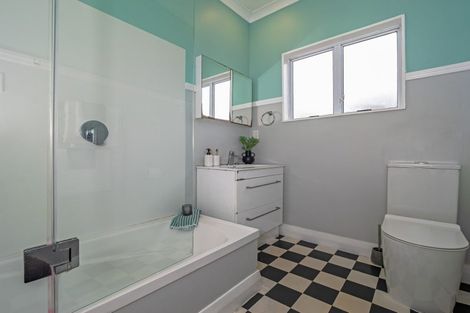 Photo of property in 385 Botanical Road, West End, Palmerston North, 4412