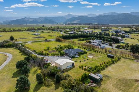Photo of property in 32 Hinepango Drive, Rarangi, Blenheim, 7273