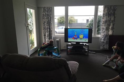 Photo of property in 16 Rollerson Street, Papakura, 2110