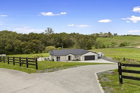 Photo of property in 10 Cellar Close, Te Kauwhata, 3782