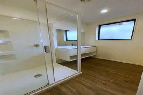 Photo of property in 2/41 Inwoods Road, Parklands, Christchurch, 8083