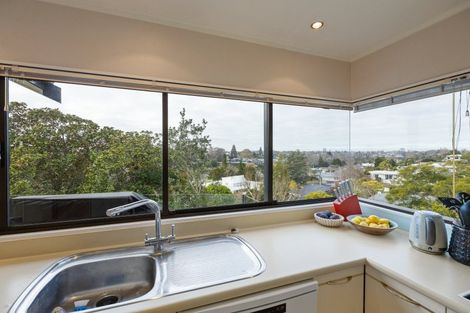 Photo of property in 96a Beerescourt Road, Beerescourt, Hamilton, 3200