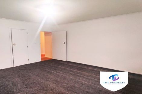 Photo of property in 2/39 Motatau Road, Papatoetoe, Auckland, 2025