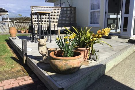 Photo of property in 2/1 Titoki Street, Stoke, Nelson, 7011