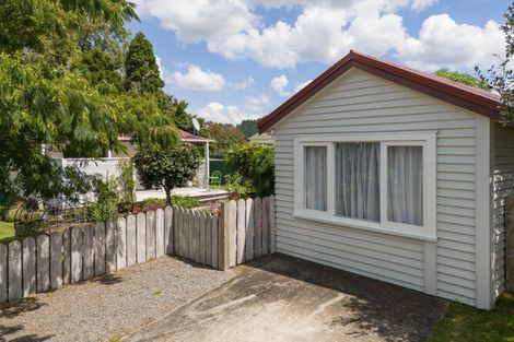 Photo of property in 1 Carrick Robertson Place, Waihi, 3610