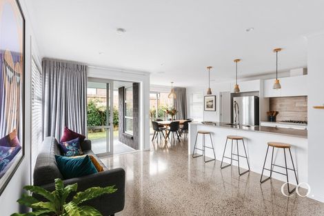 Photo of property in 284 Ballintoy Park Drive, Welcome Bay, Tauranga, 3175