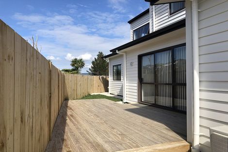 Photo of property in 139 Tiriwa Drive, Massey, Auckland, 0614