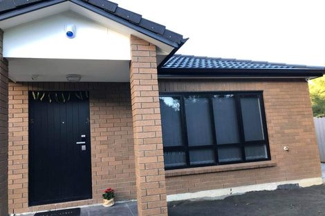 Photo of property in 17 Goodwood Drive, Goodwood Heights, Auckland, 2105