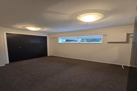 Photo of property in 18 Long Street, Torbay, Auckland, 0630