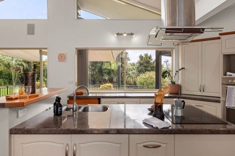 Photo of property in 17 Riddell Road, Kerikeri, 0230