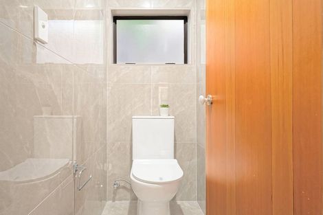 Photo of property in 2/27 Rata Street, New Lynn, Auckland, 0600