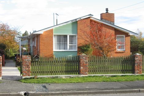 Photo of property in 3 Coronation Court, Milton, 9220