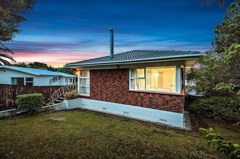 Photo of property in 45 Rehia Road, Massey, Auckland, 0614