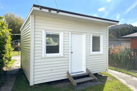 Photo of property in 3 Mill Street, Clinton, 9534