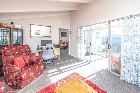 Photo of property in 65b Totara Street, Tawhero, Whanganui, 4501