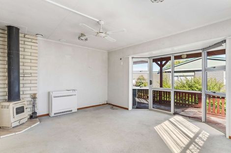 Photo of property in 38 Saint Catherine Street, Kaitangata, 9210