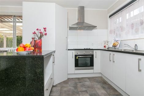 Photo of property in 6 Condliffe Place, New Windsor, Auckland, 0600