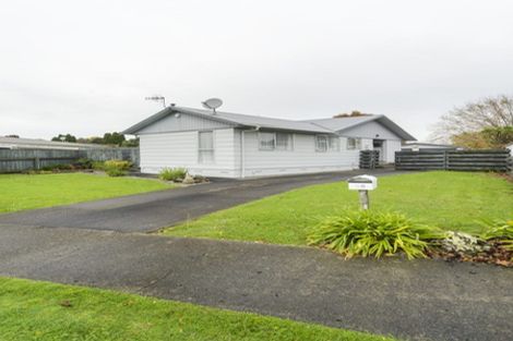 Photo of property in 68 Carter Crescent, Awapuni, Palmerston North, 4412
