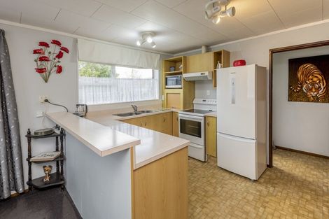 Photo of property in 36 Rimu Street, Levin, 5510
