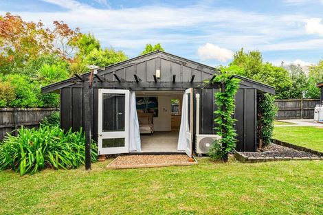 Photo of property in 279 Royal Road, Massey, Auckland, 0614