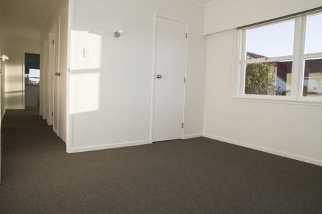 Photo of property in 58 Sartors Avenue, Browns Bay, Auckland, 0630