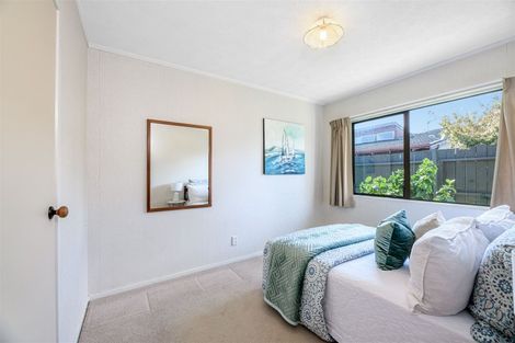 Photo of property in 4/39 Swanson Road, Henderson, Auckland, 0610