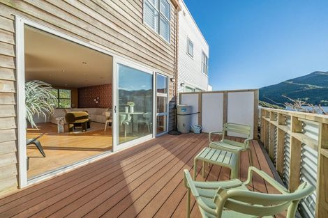 Photo of property in 70 Saddleback Grove, Karori, Wellington, 6012