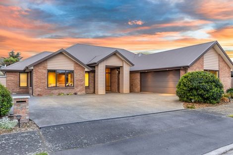 Photo of property in 6 Haughey Drive, Mairehau, Christchurch, 8052