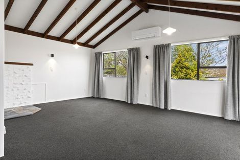 Photo of property in 2 Gladstone Grove, Richmond Heights, Taupo, 3330