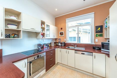 Photo of property in 30 Moore Avenue, Tawhero, Whanganui, 4501