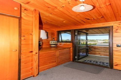 Photo of property in 178 Govett Avenue, Frankleigh Park, New Plymouth, 4310