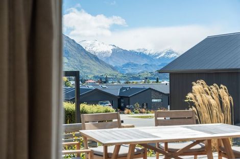 Photo of property in 38b Farrant Drive, Wanaka, 9305