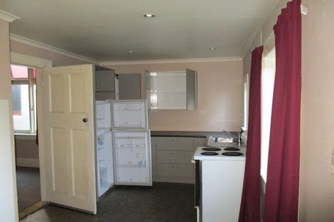 Photo of property in 10 Cashel Street, South Dunedin, Dunedin, 9012