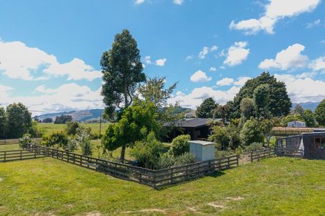 Photo of property in 324 Kimberley Road, Levin, 5571