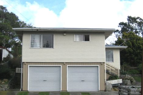 Photo of property in 127 Driver Crescent, Cannons Creek, Porirua, 5024